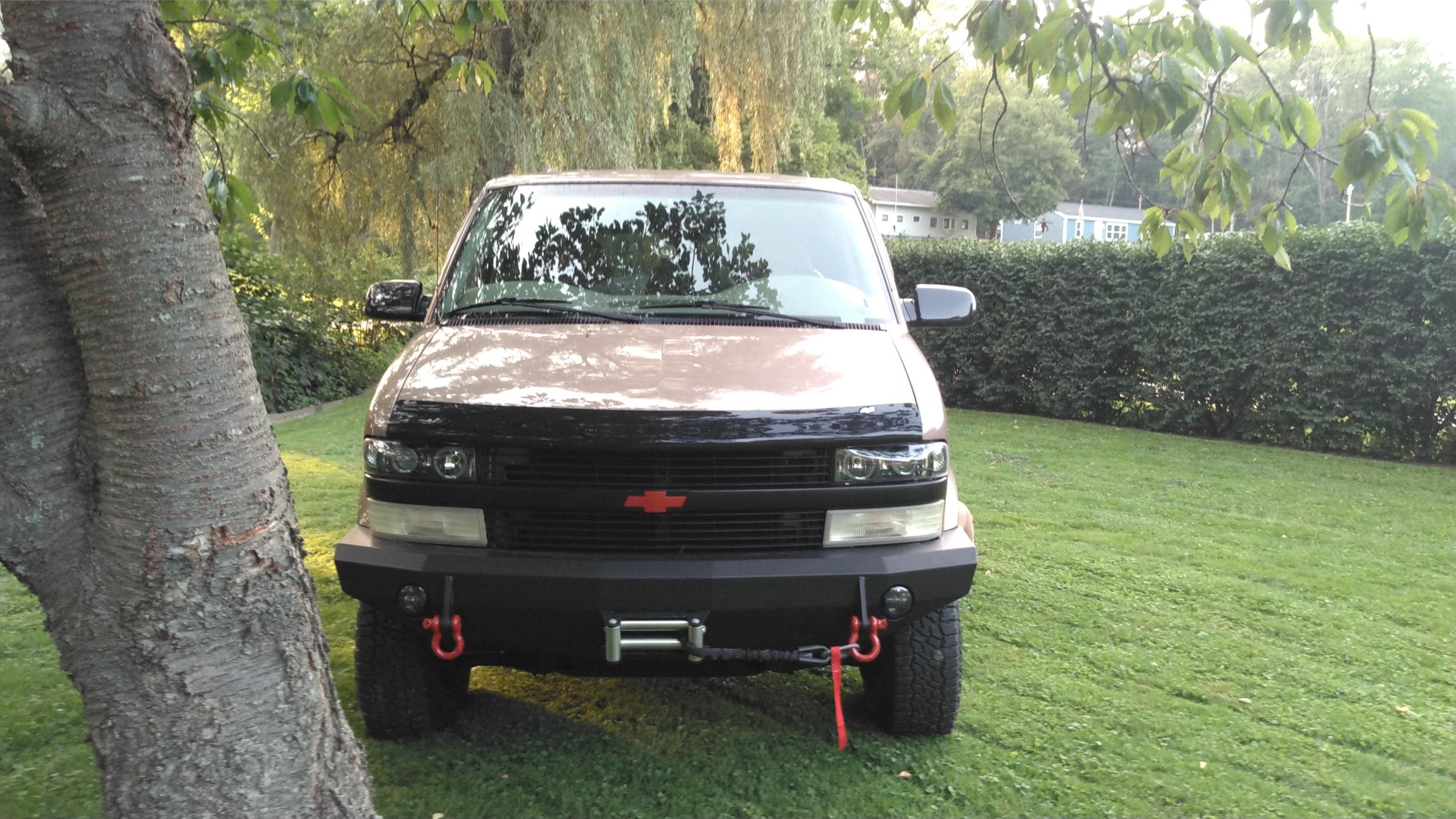 2003-chevy-astro-van-awd-camper-for-sale-11