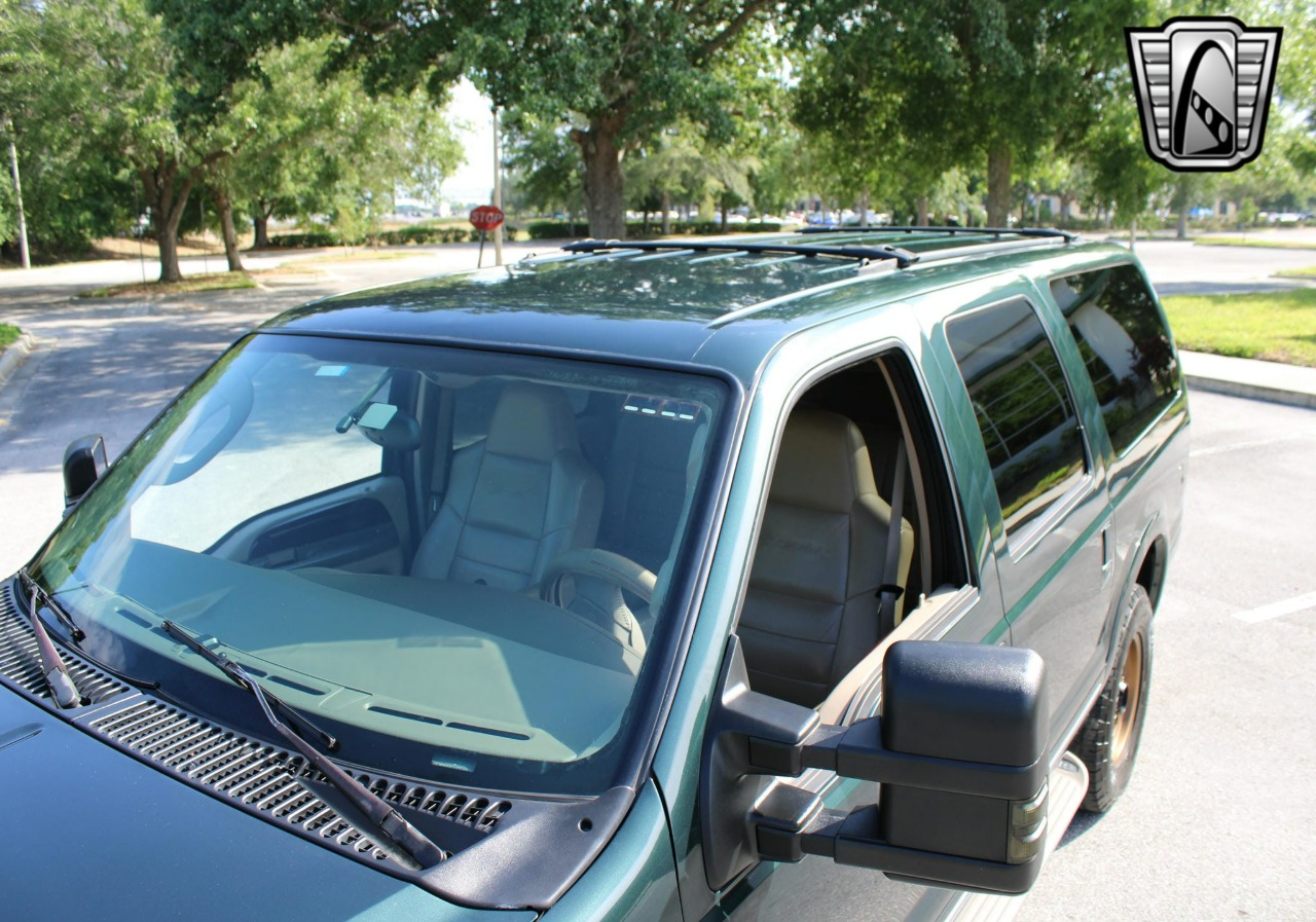 2003-ford-excursion-for-sale-16