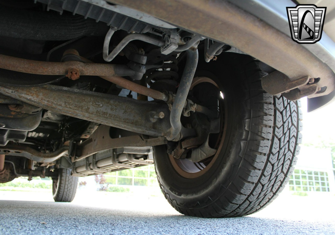 2003-ford-excursion-for-sale-25