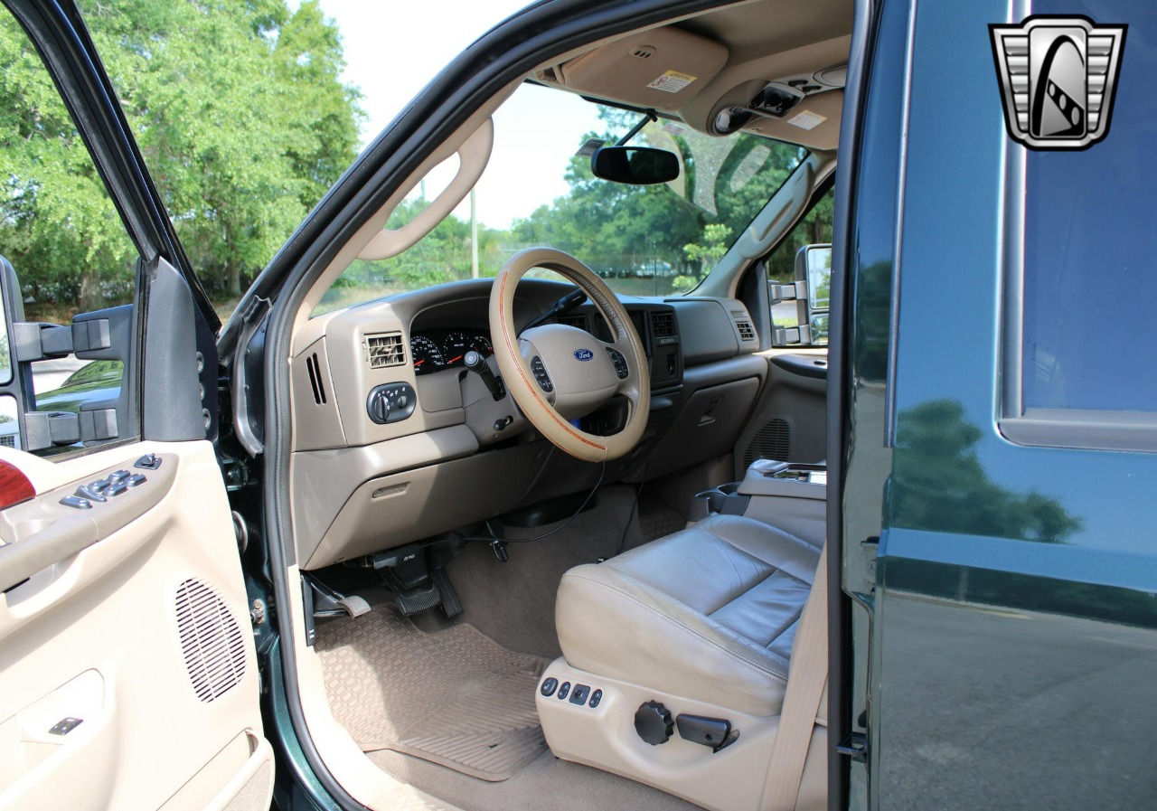 2003-ford-excursion-for-sale-28