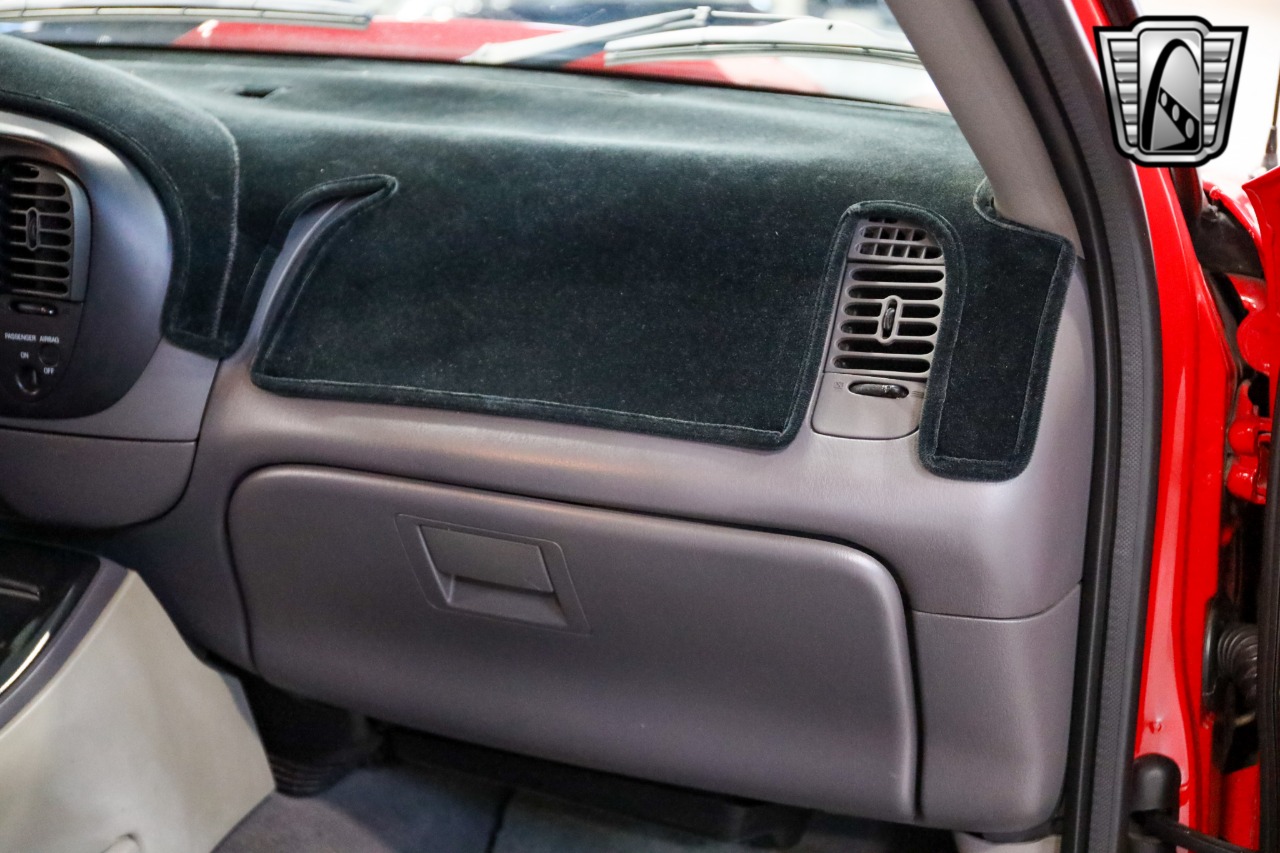2003-ford-f150-lightning-for-sale-32