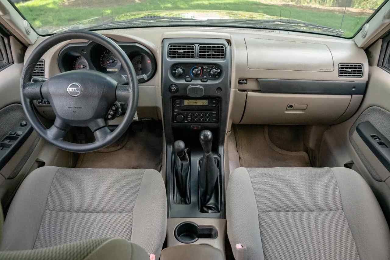 2003-nissan-frontier-for-sale-12