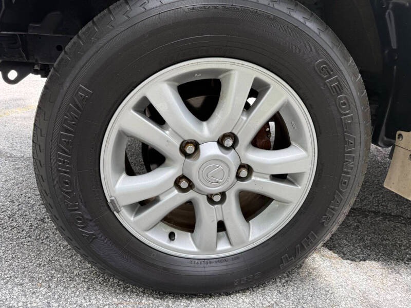 2005-lexus-lx-470-base-4wd-4dr-suv (24)