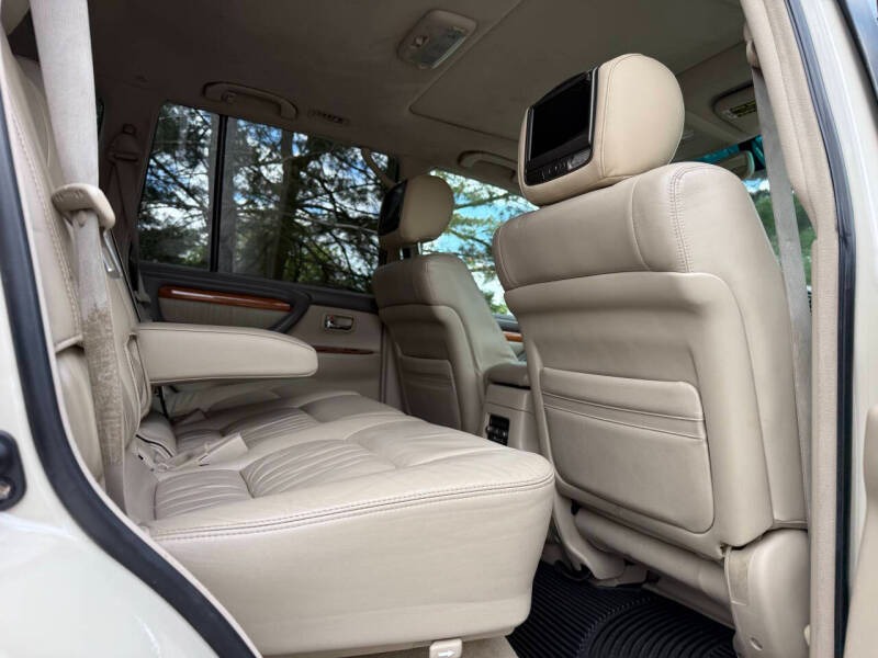 2005-lexus-lx-470-base-4wd-4dr-suv (33)