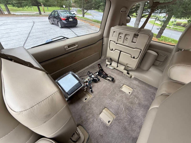 2005-lexus-lx-470-base-4wd-4dr-suv (37)