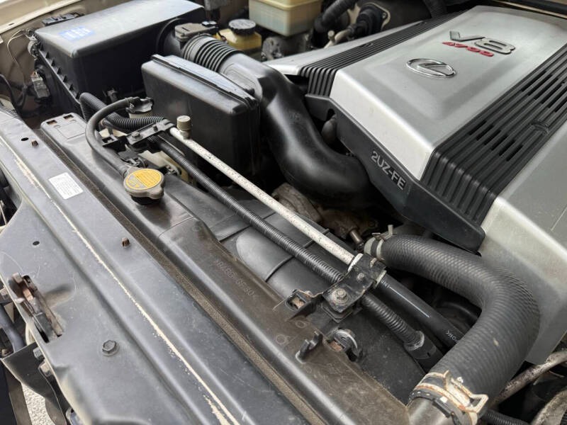 2005-lexus-lx-470-base-4wd-4dr-suv (40)
