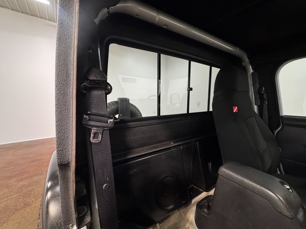 2006-jeep-wrangler-half-cab-for-sale-09