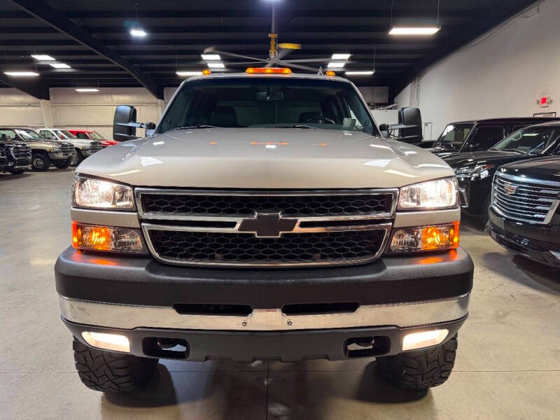 2007-chevrolet-silverado-3500-classic-lt3-4dr-crew-cab-4wd-lb-drw (10)