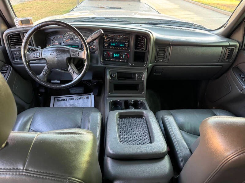 2007-chevrolet-silverado-3500-classic-lt3-4dr-crew-cab-4wd-lb-drw (21)