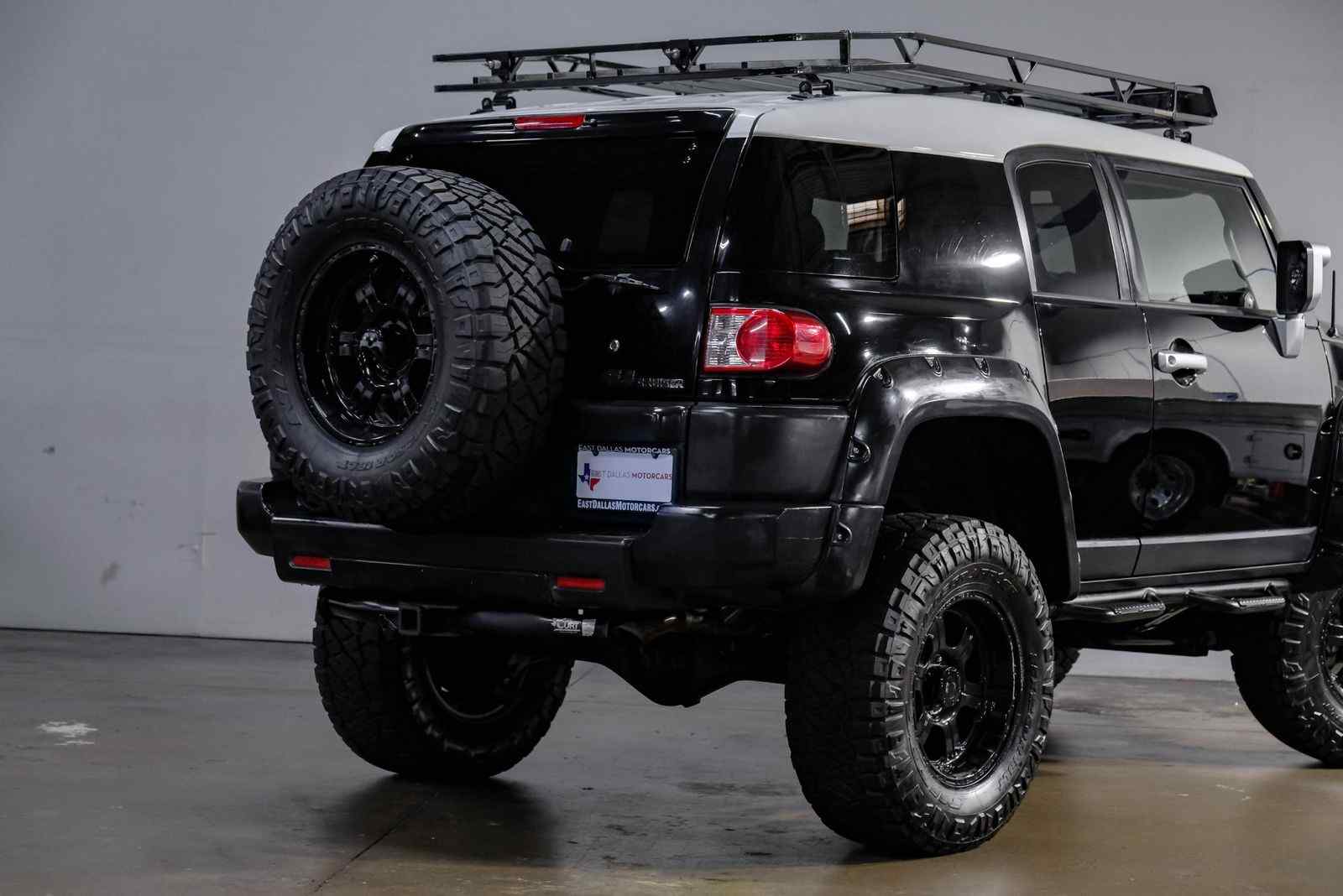 2010-toyota-fj-cruiser-for-sale-dallas-tx-04