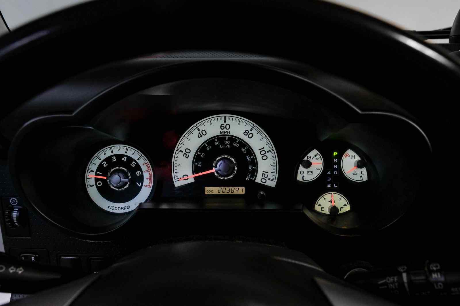 2010-toyota-fj-cruiser-for-sale-dallas-tx-11