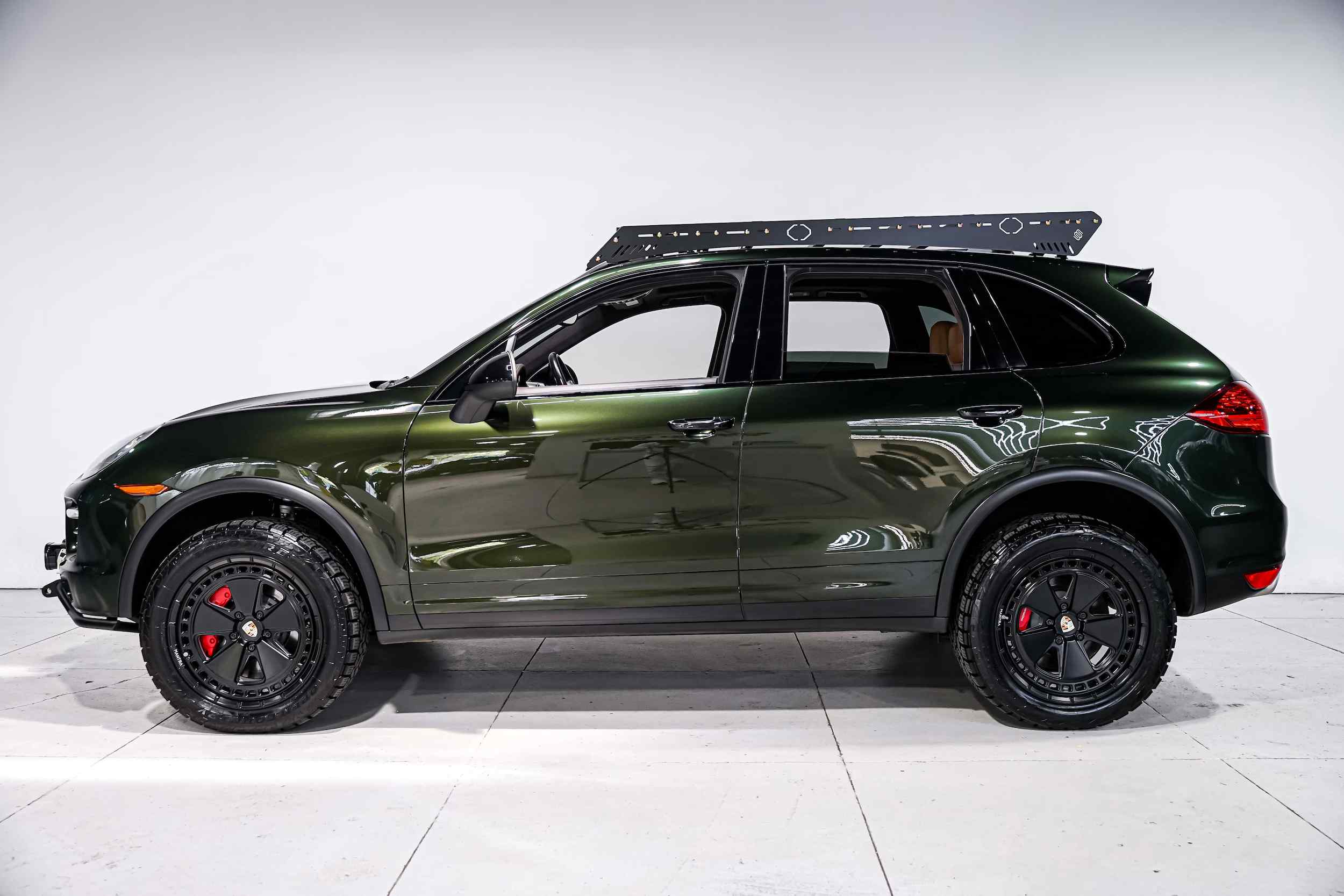 2012-porsche-cayenne-turbo-for-sale-06