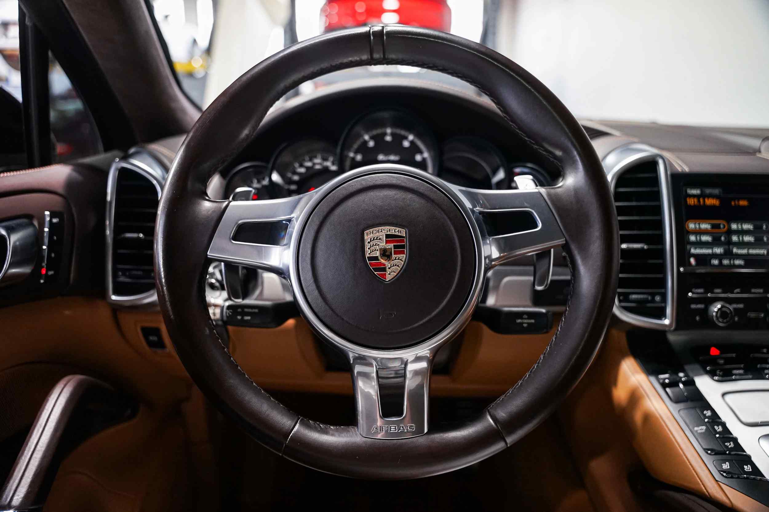 2012-porsche-cayenne-turbo-for-sale-10