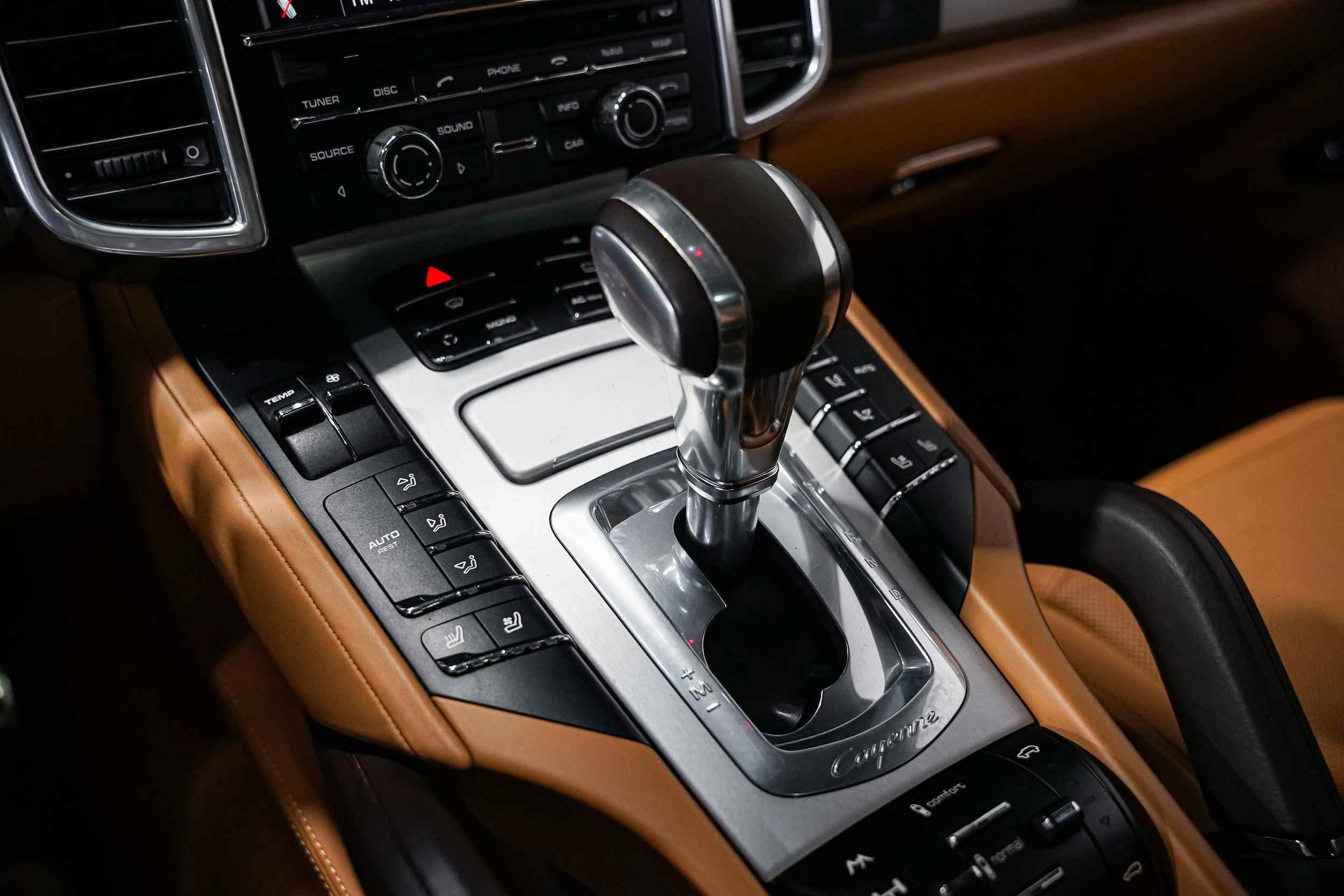 2012-porsche-cayenne-turbo-for-sale-14