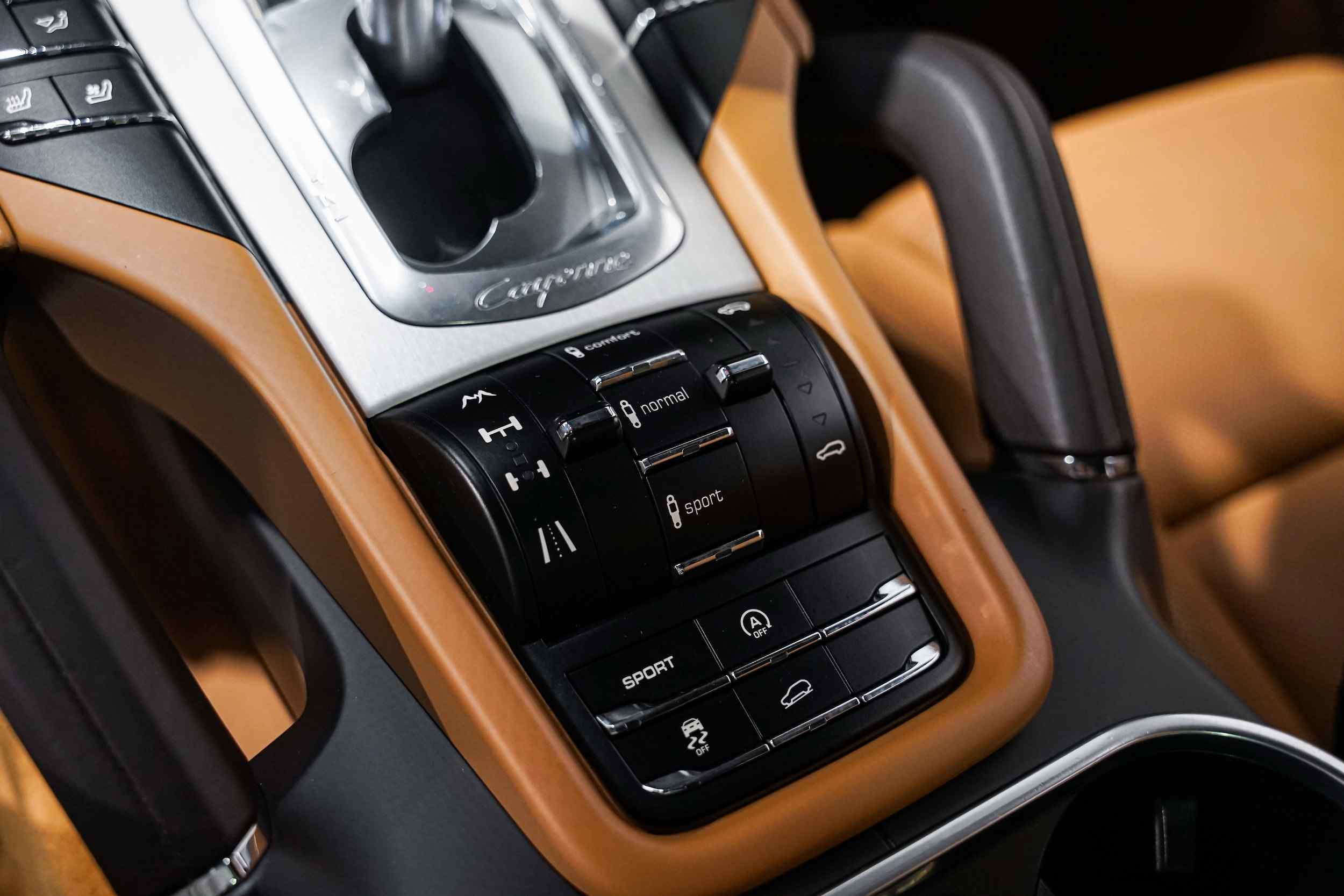 2012-porsche-cayenne-turbo-for-sale-15