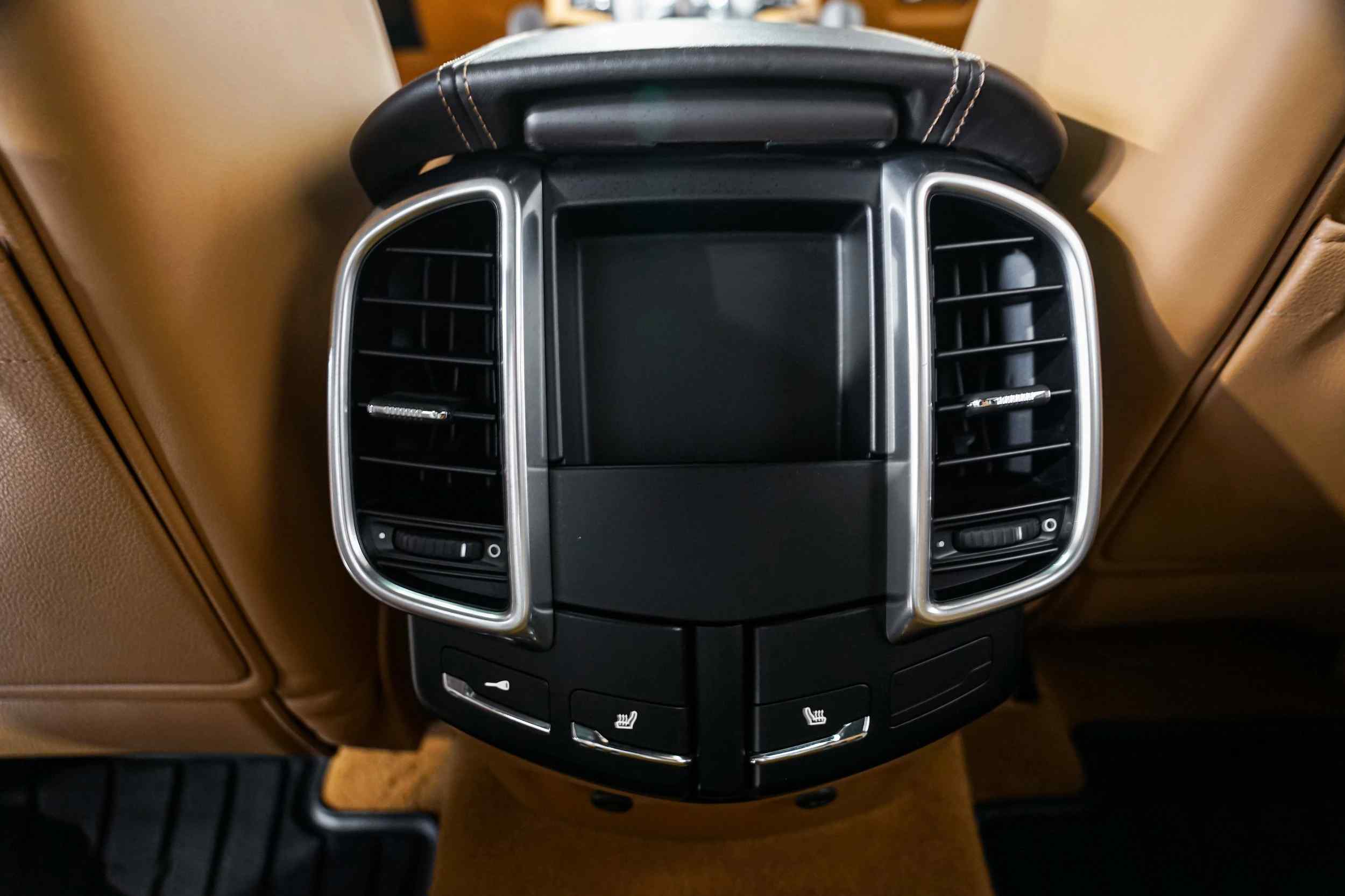 2012-porsche-cayenne-turbo-for-sale-27