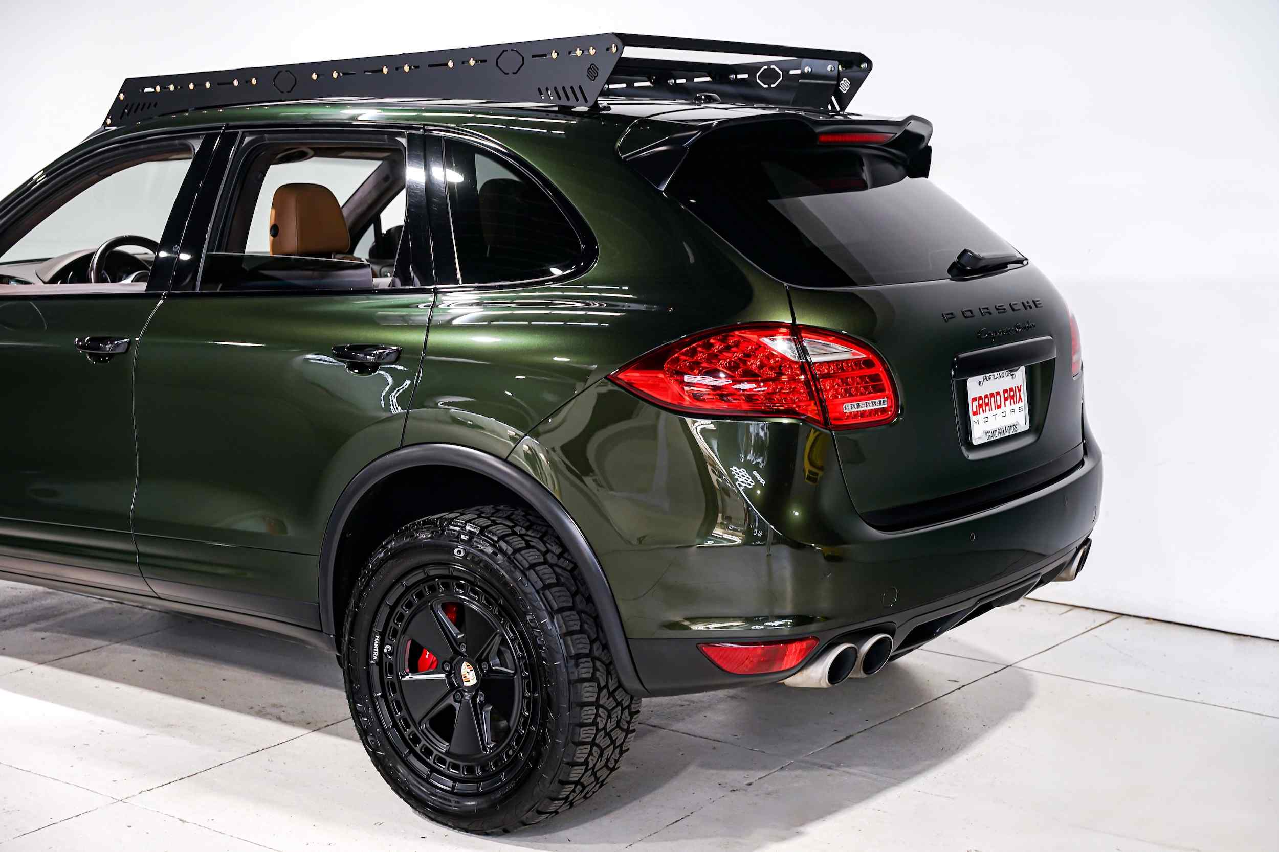 2012-porsche-cayenne-turbo-for-sale-34