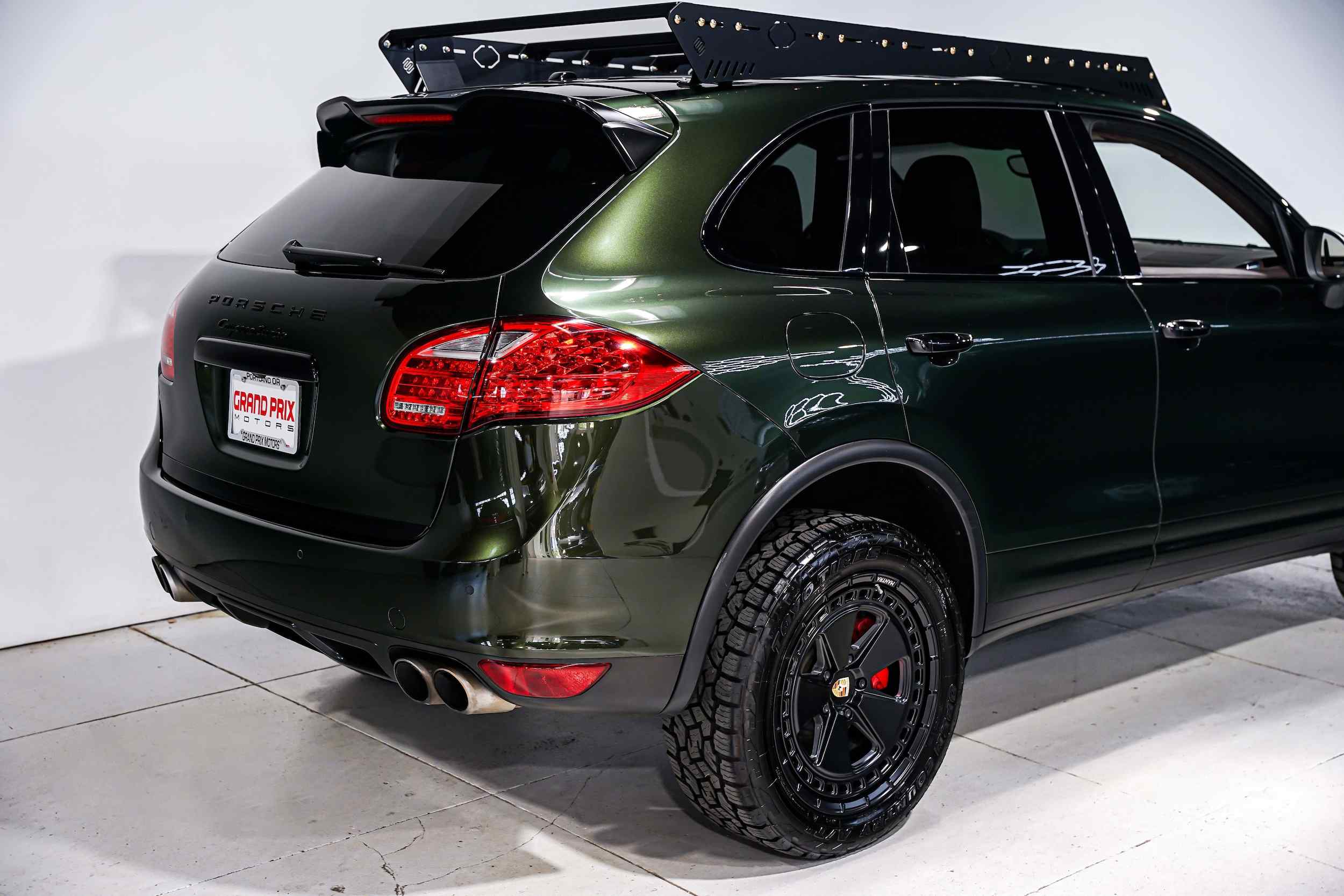 2012-porsche-cayenne-turbo-for-sale-35
