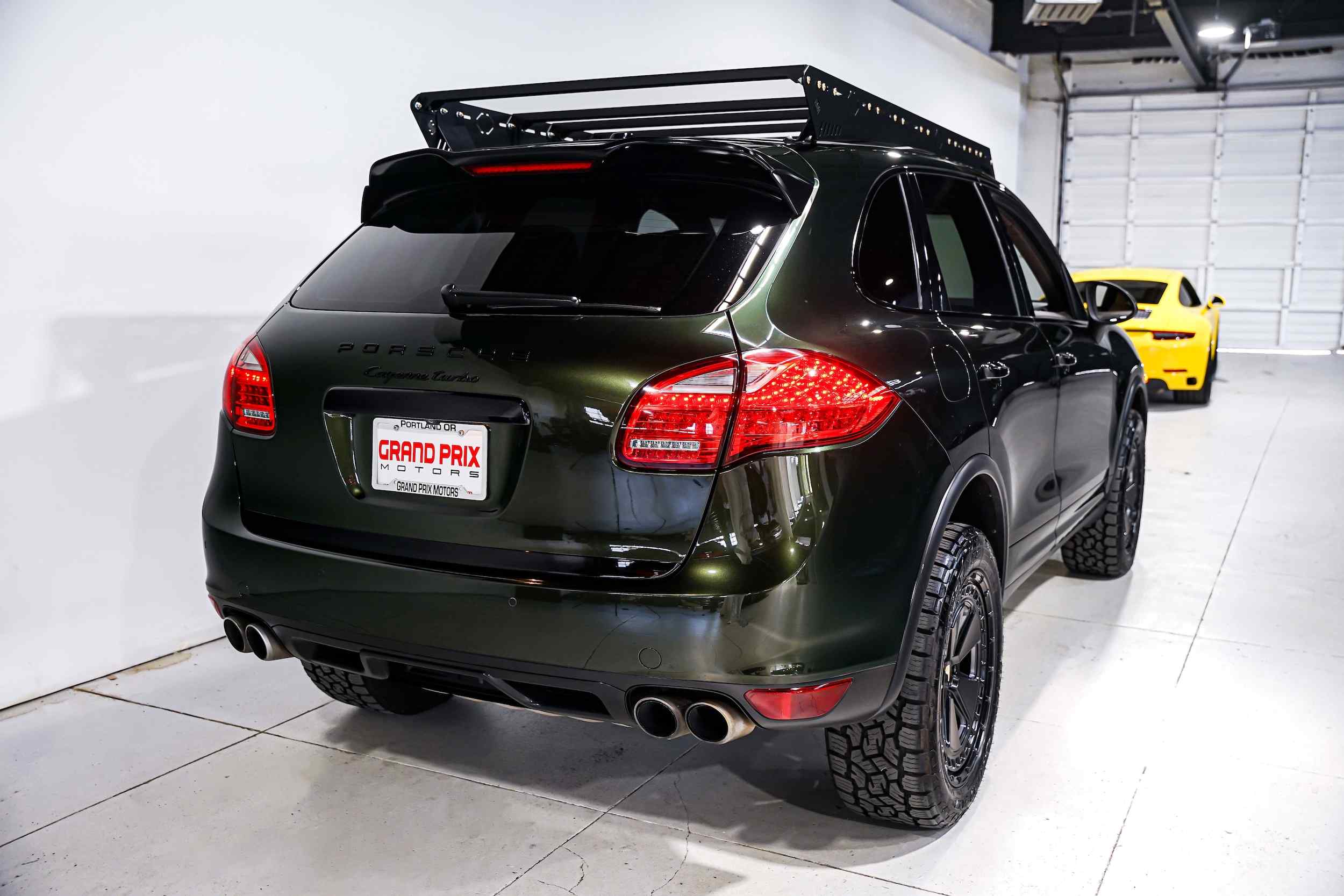 2012-porsche-cayenne-turbo-for-sale-41