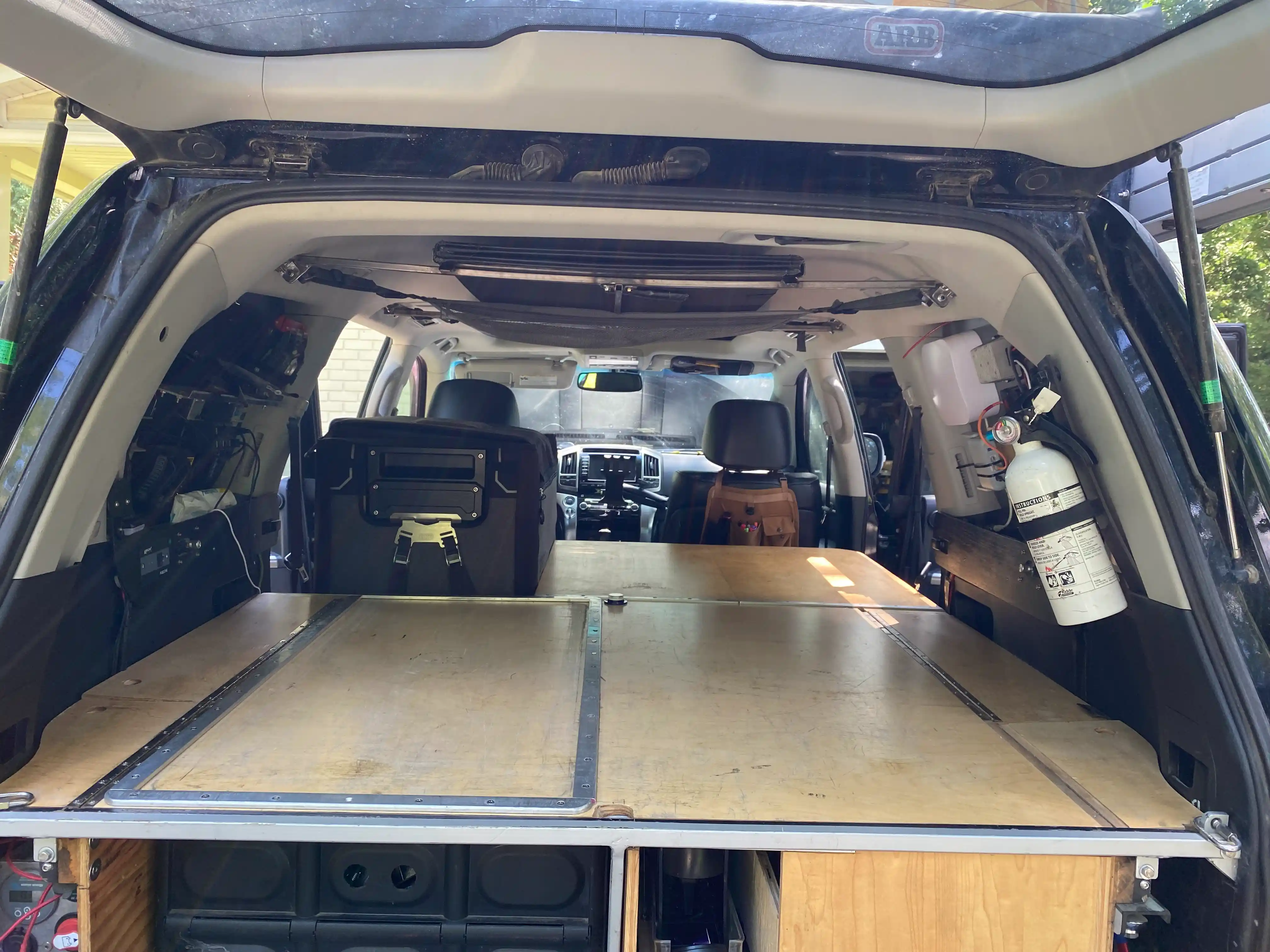 2013-toyota-land-cruiser-overlander-for-sale-18