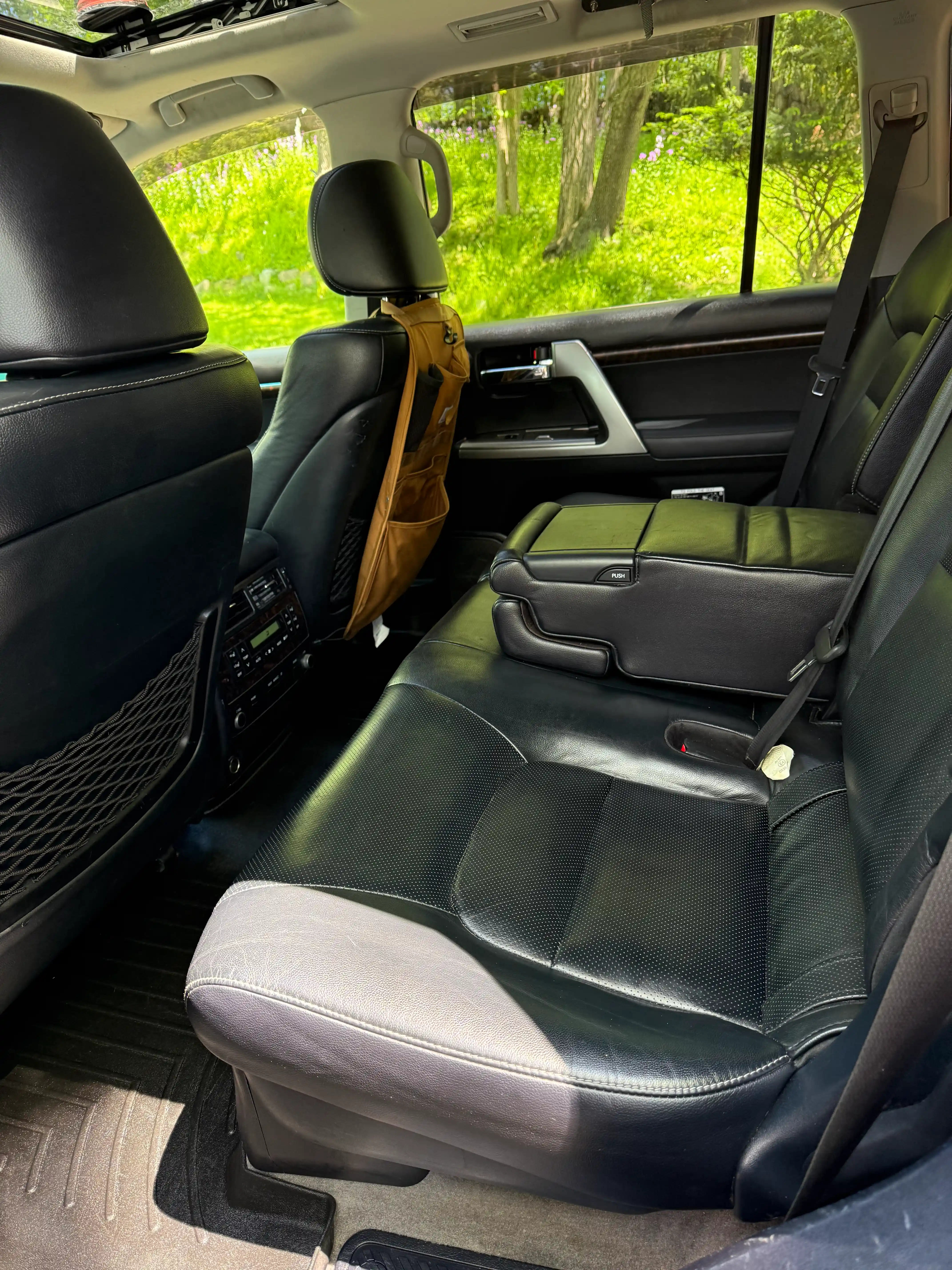 2013-toyota-land-cruiser-overlander-for-sale-38