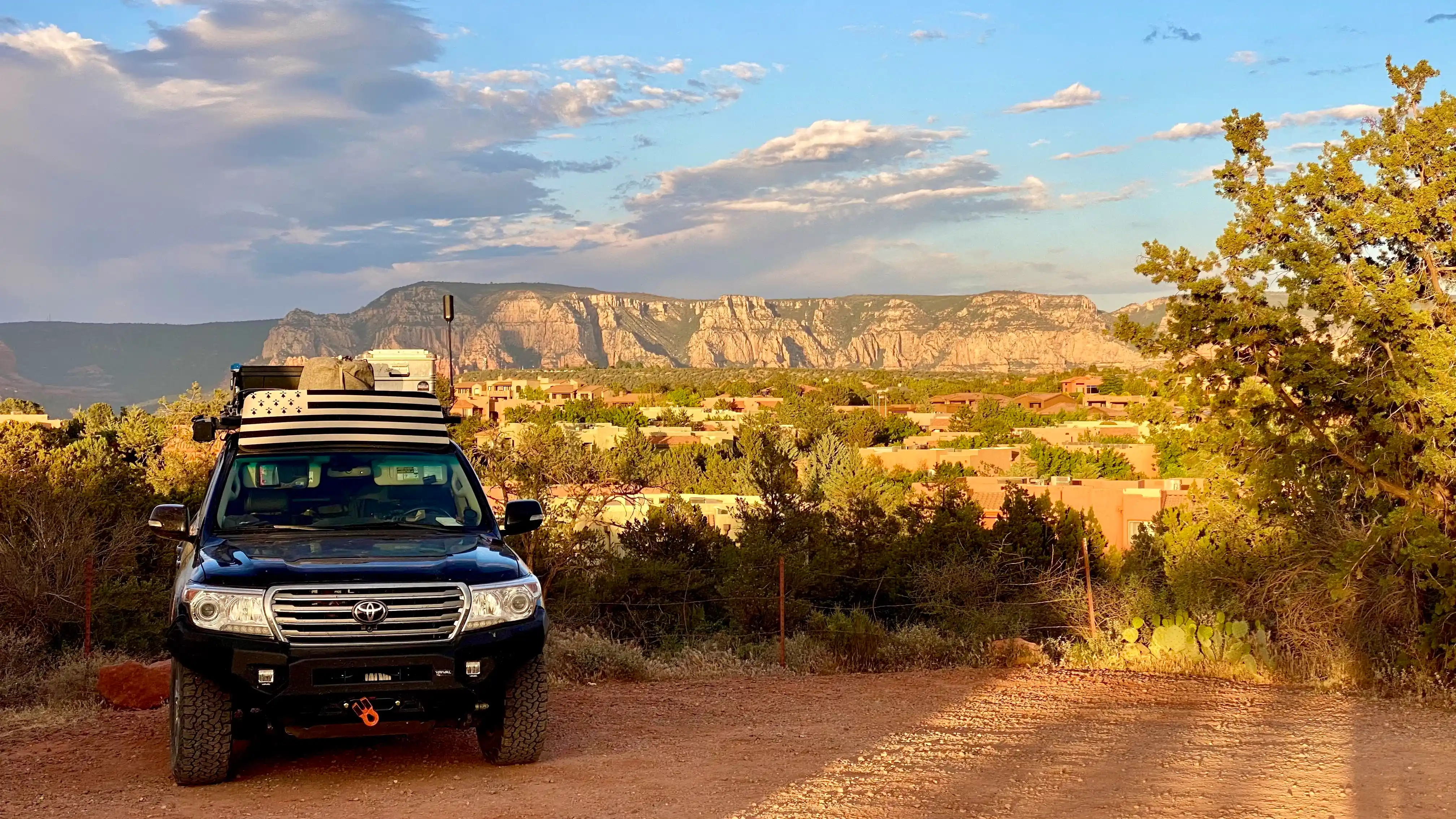 2013-toyota-land-cruiser-overlander-for-sale-7
