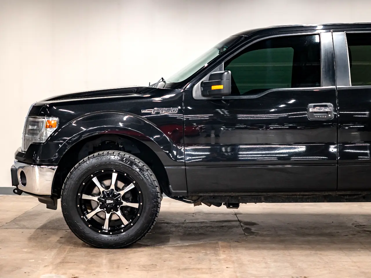 2014-ford-f150-platinum-for-sale-04