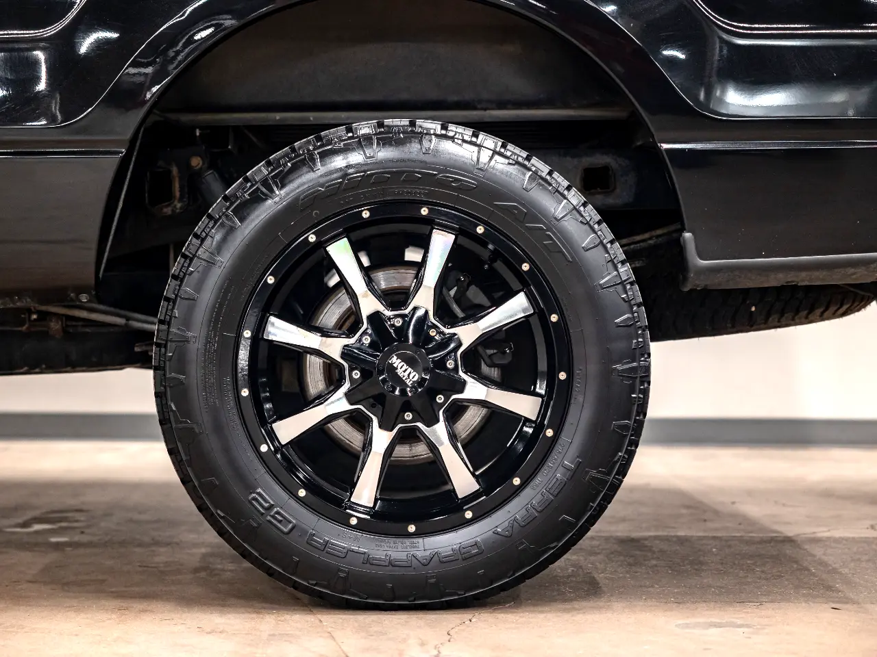 2014-ford-f150-platinum-for-sale-06