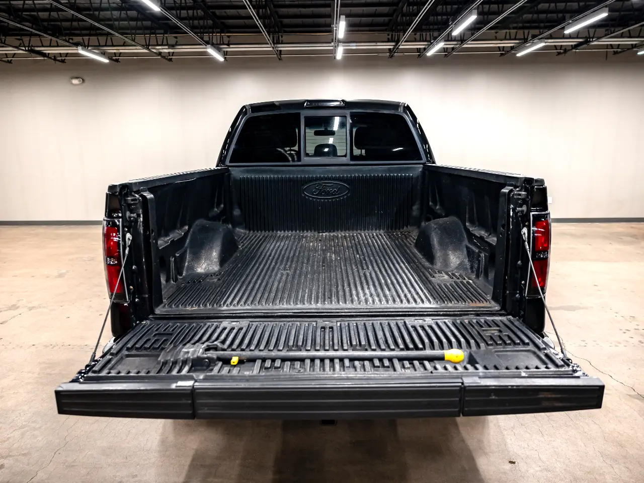 2014-ford-f150-platinum-for-sale-12