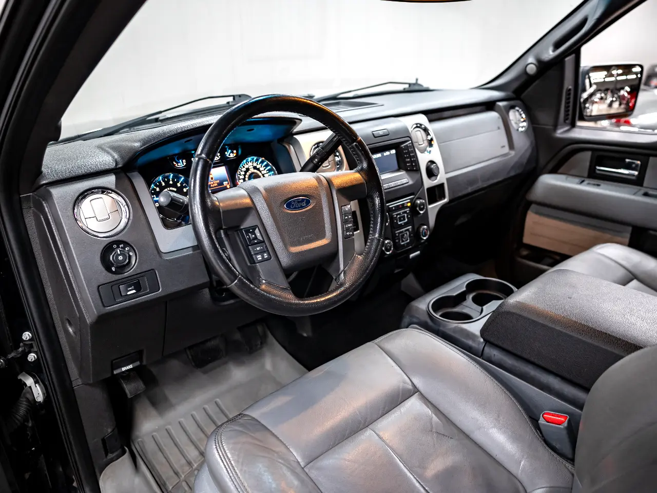 2014-ford-f150-platinum-for-sale-15