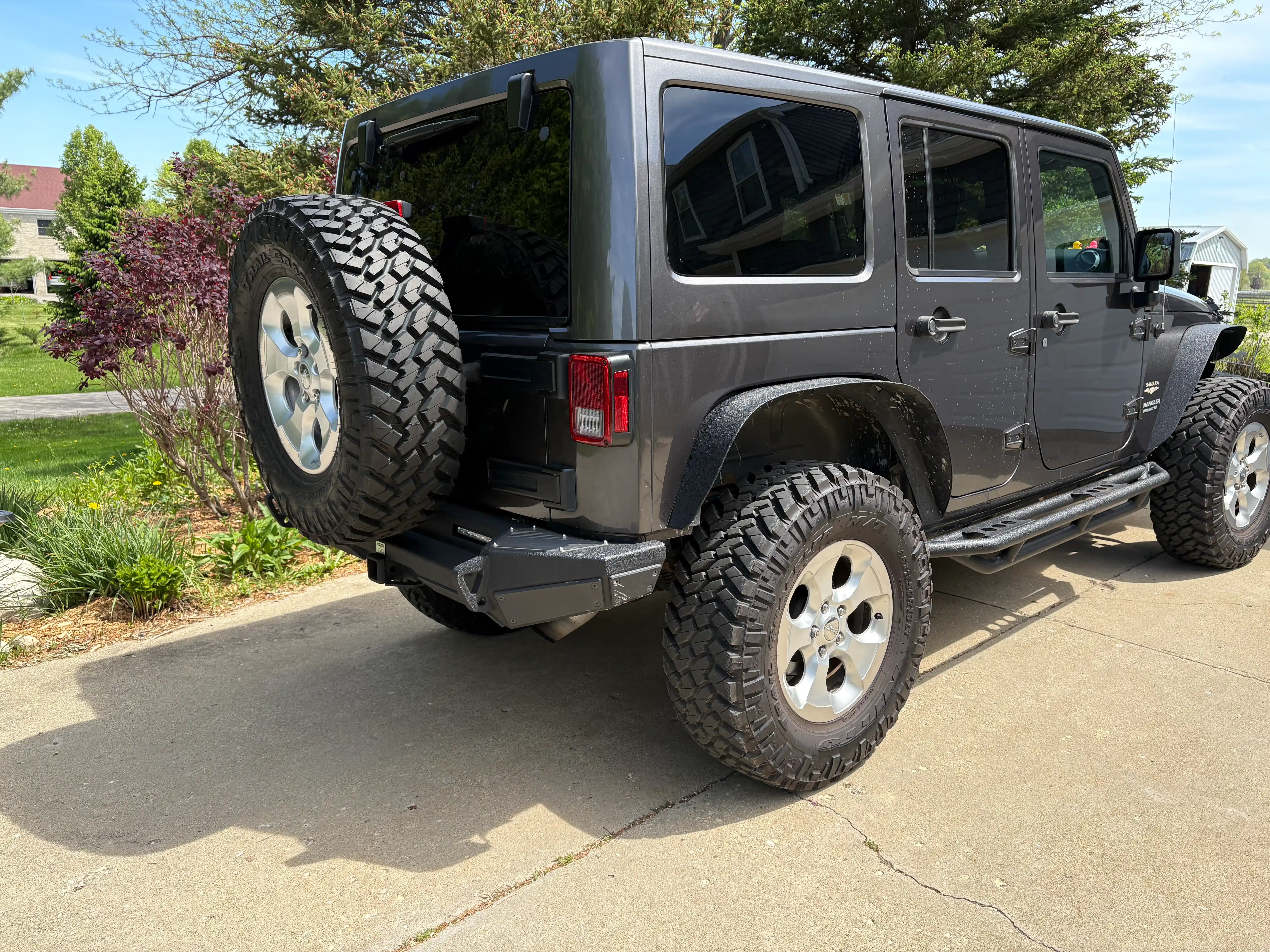2014-jeep-wrangler-sahara-unlimited-for-sale-06