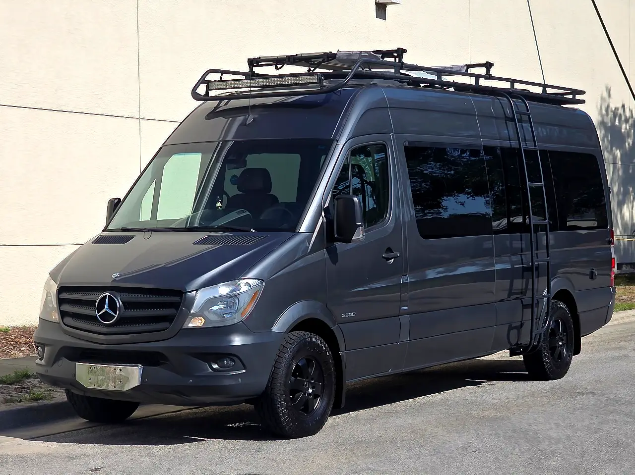 2014-mercedes-benz-sprinter-2500-high-roof-for-sale-02