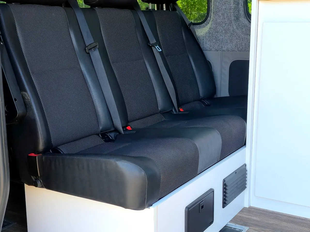2014-mercedes-benz-sprinter-2500-high-roof-for-sale-19