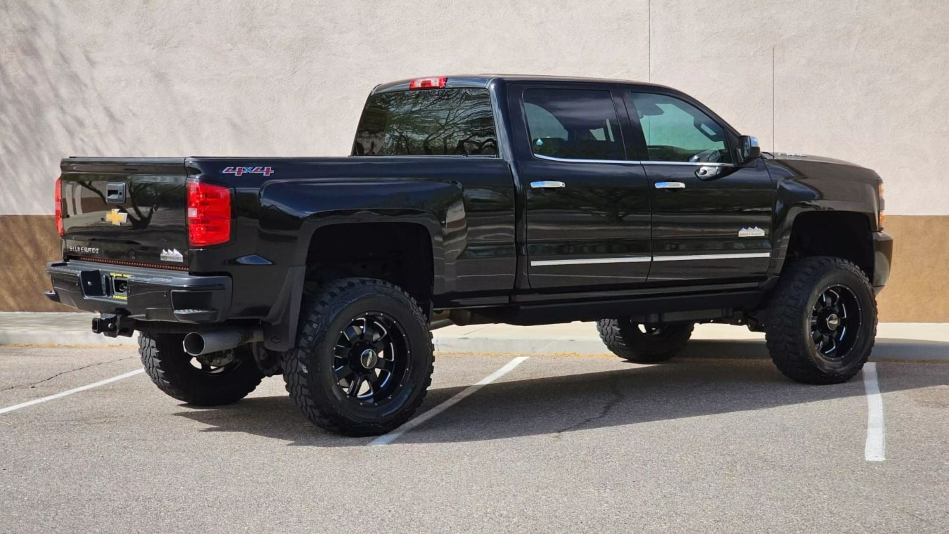 2015-chevrolet-silverado-2500-hd-for-sale-tucson-az-11