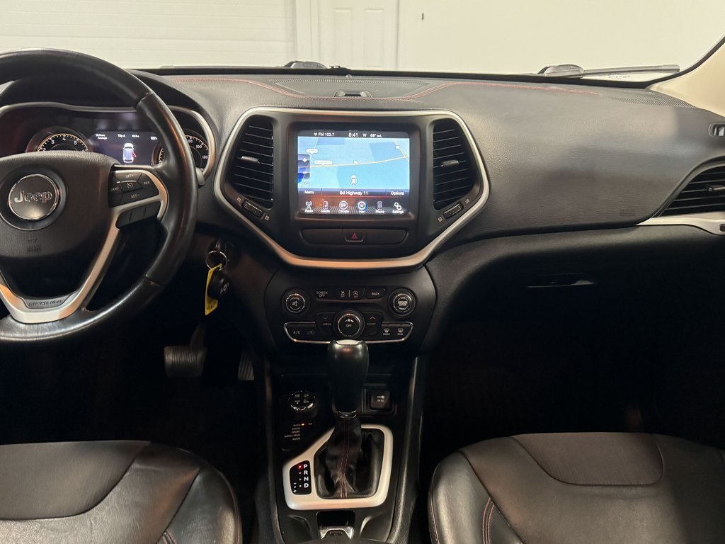 2015-jeep-cherokee-trailhawk-for-sale-08