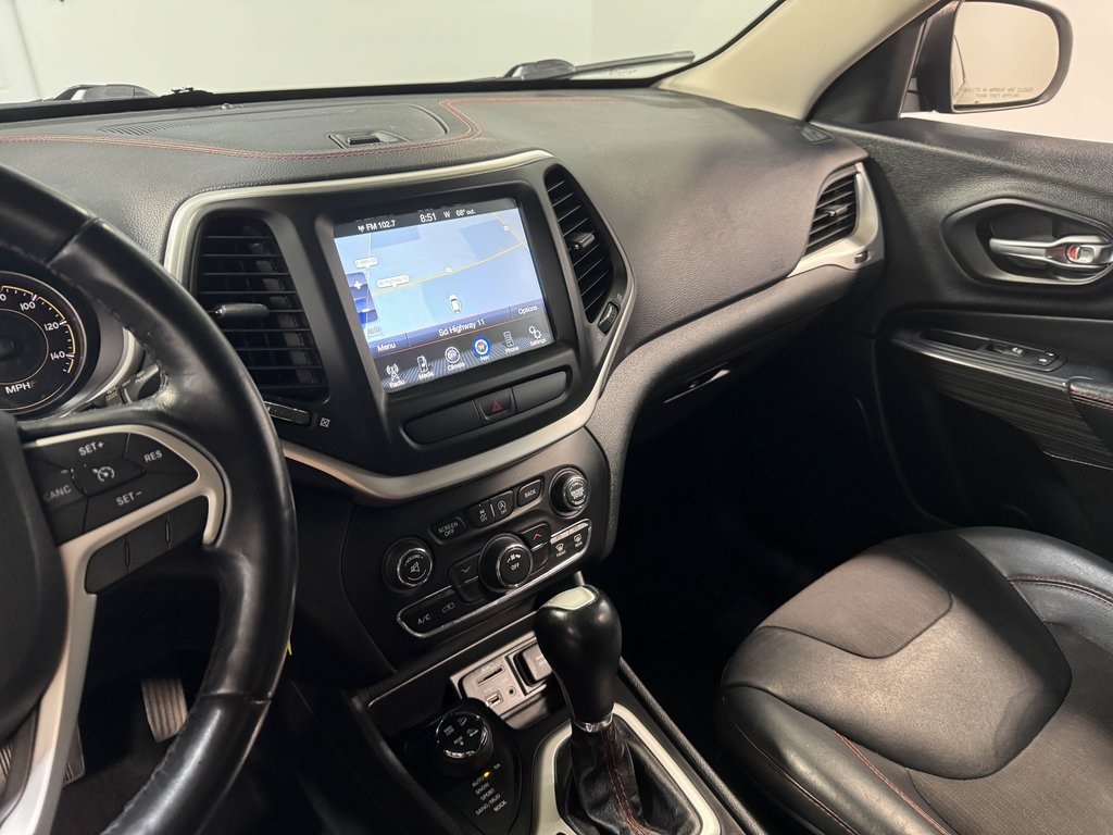2015-jeep-cherokee-trailhawk-for-sale-14