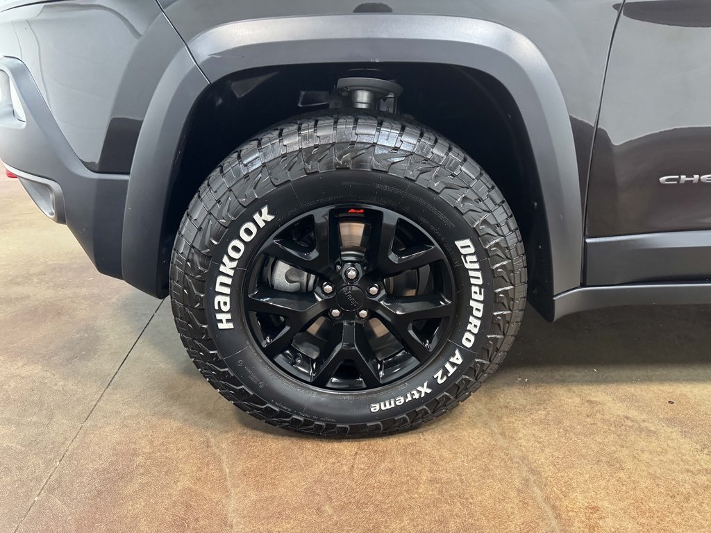 2015-jeep-cherokee-trailhawk-for-sale-15