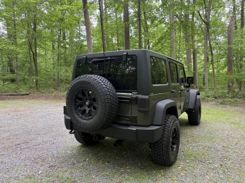2015-jeep-wrangler-unlimited-sport-4x4-4dr-suv (11)