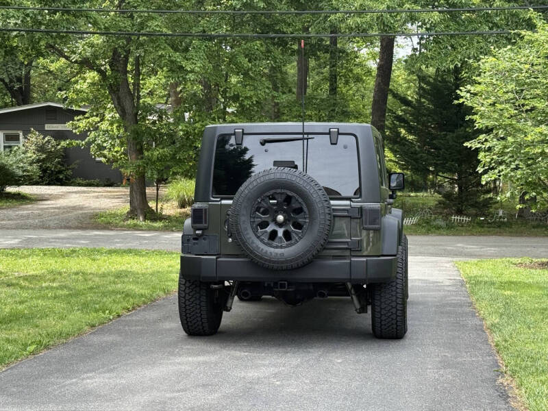 2015-jeep-wrangler-unlimited-sport-4x4-4dr-suv (22)