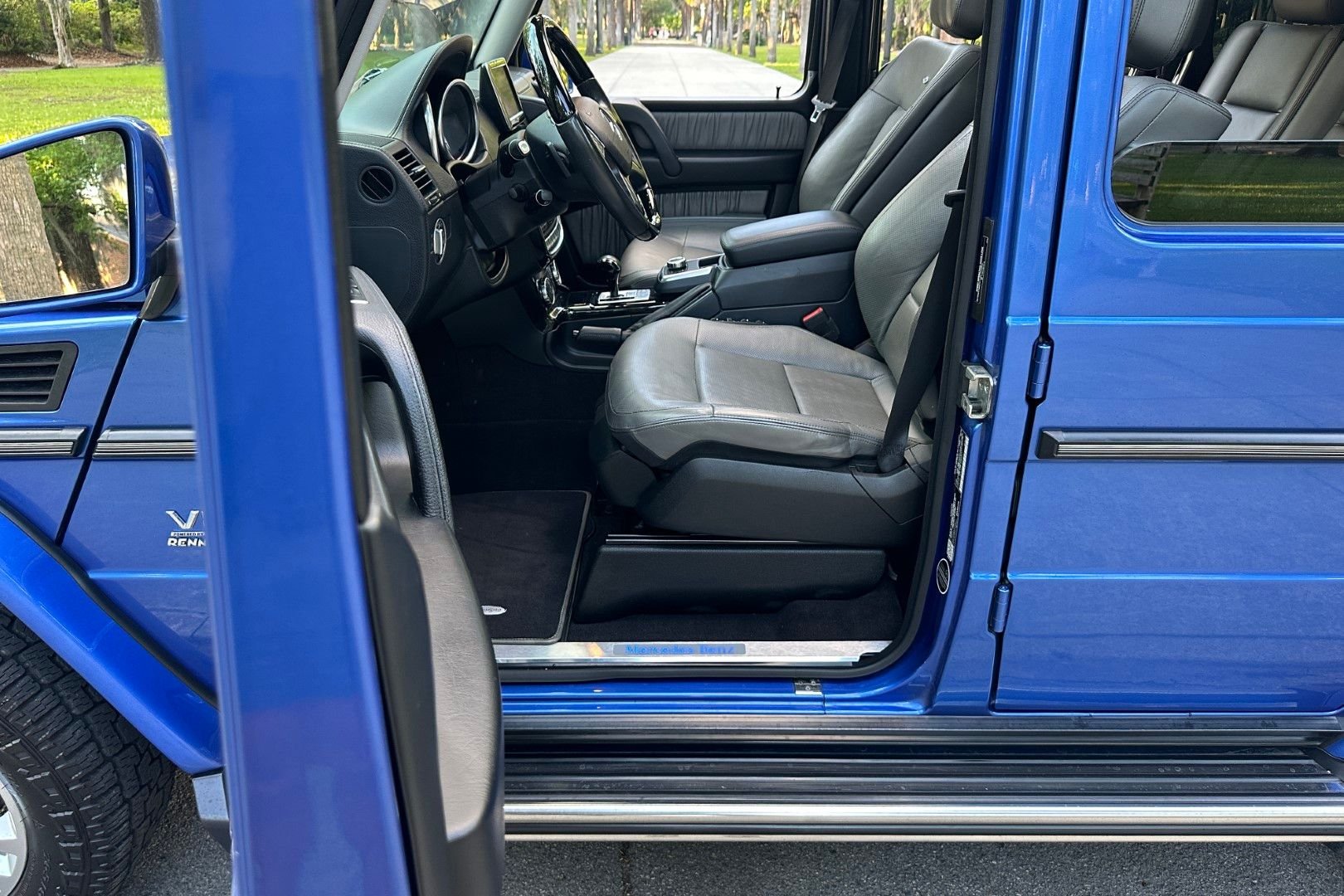 2015-mercedes-benz-g550-for-sale-16