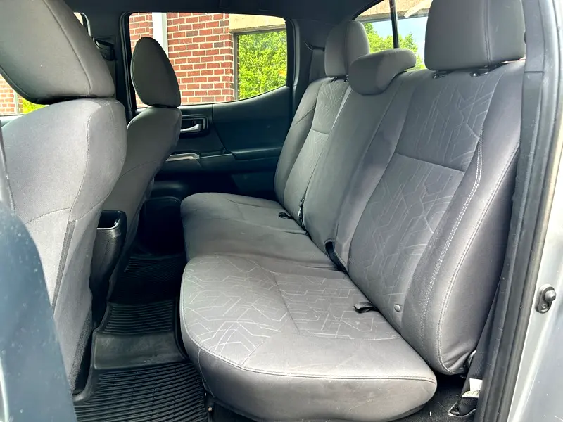2016-toyota-tacoma-for-sale-23