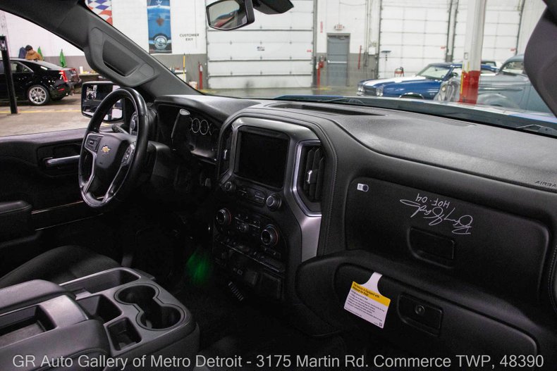 2021-chevrolet-silverado-1500-lt (21)