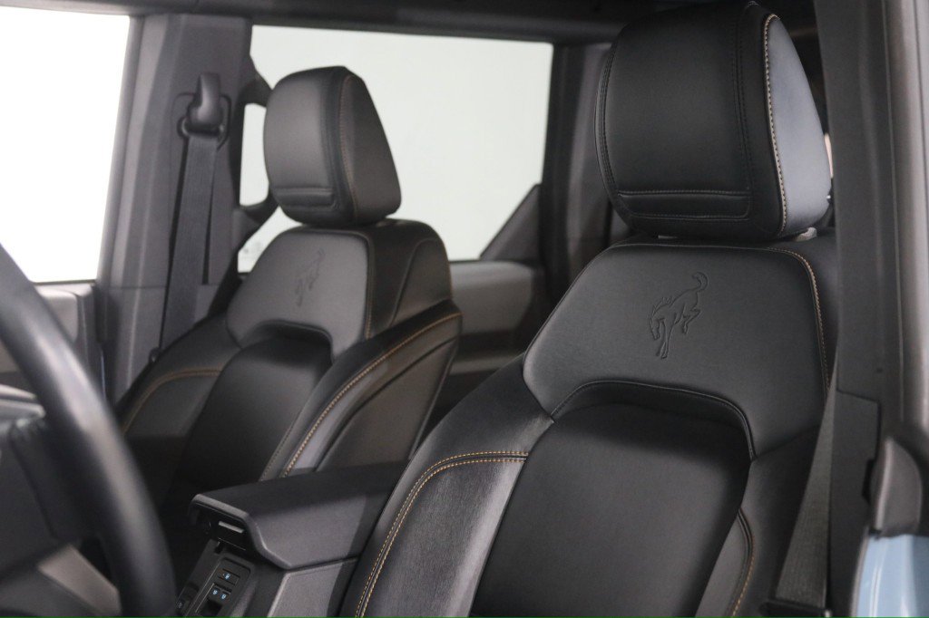 2021-ford-bronco-badlands-4wd-manual-for-sale-14