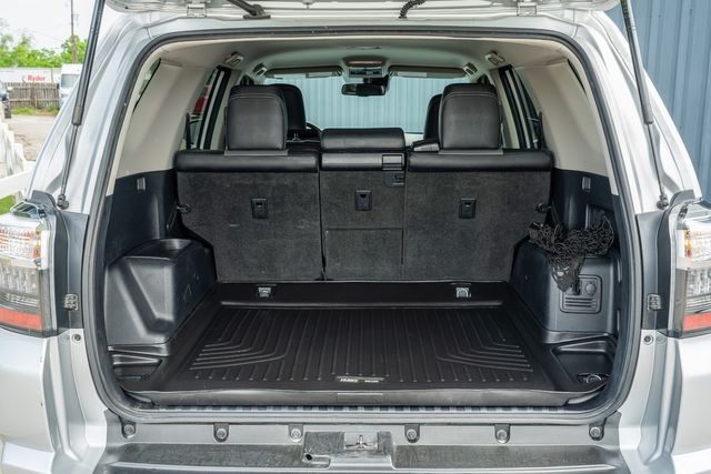 2021-toyota-4runner sr5-premium-for-sale-14