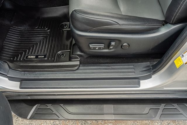 2021-toyota-4runner sr5-premium-for-sale-16