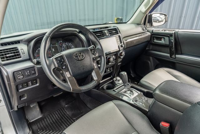 2021-toyota-4runner sr5-premium-for-sale-21