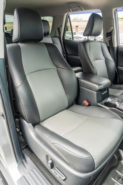 2021-toyota-4runner sr5-premium-for-sale-44