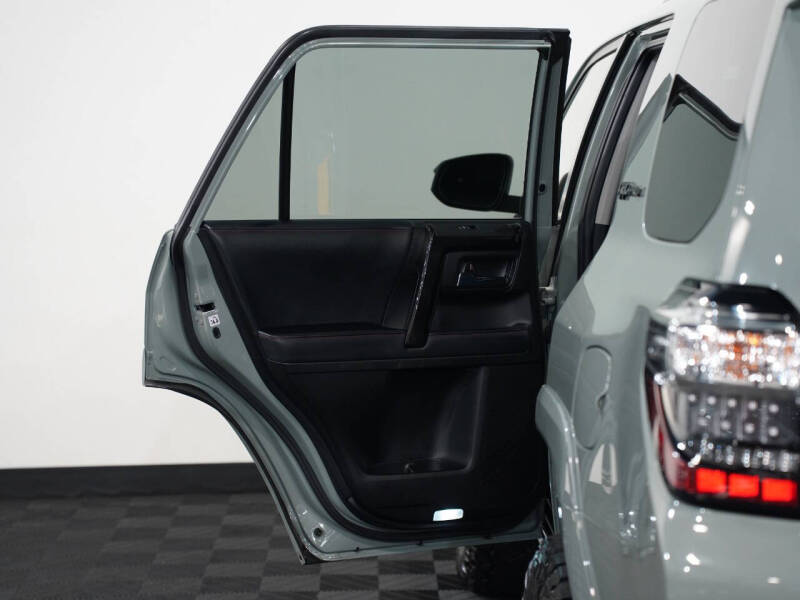 2021-toyota-4runner-trd-pro-4x4-4dr-suv (25)