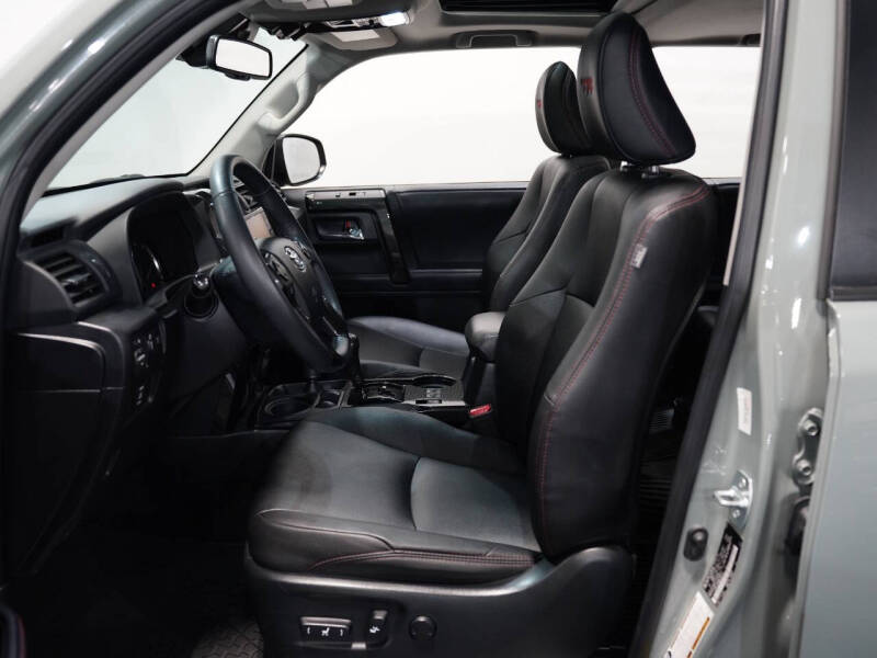 2021-toyota-4runner-trd-pro-4x4-4dr-suv (28)