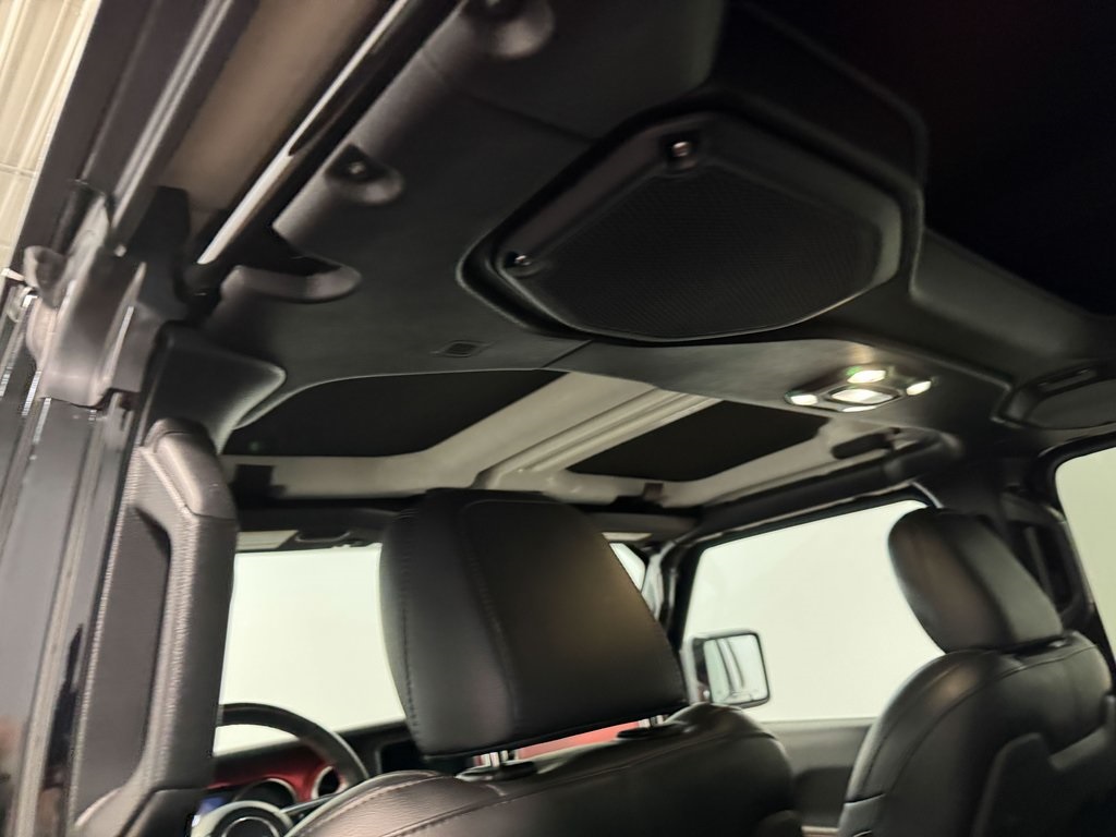 2022-jeep-wrangler-unlimited-rubicon-4wd-for-sale-10